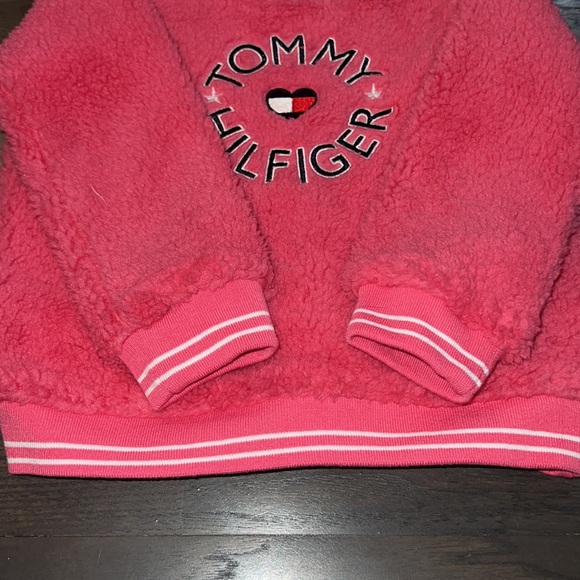 Tommy Hilfiger girls Pink Sherpa Sweater Sweat Shirt Size 3T - Picture 6 of 6